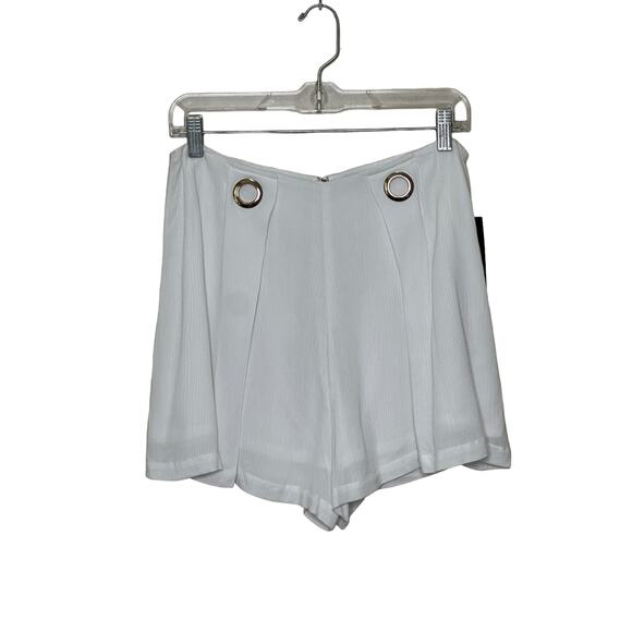Guess white rayon shorts size Medium - Picture 7 of 9